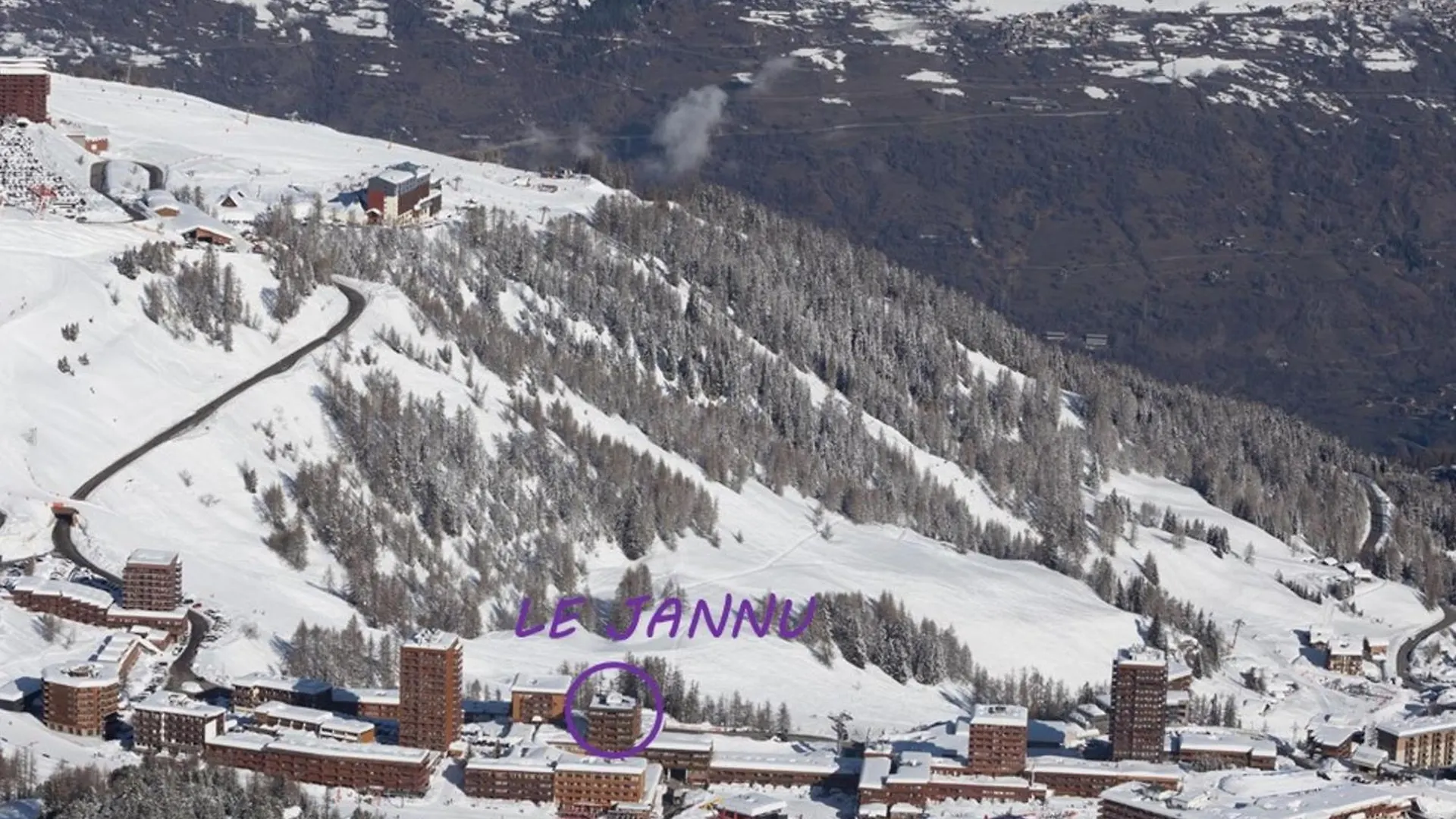 Charmant Appartement Renove Pour 4 Pers. Avec Acces Direct Aux Pistes A Plagne Centre - Fr-1-455-77 La Plagne Apartment